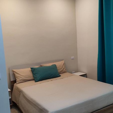 Dolce Terra Mia Apartment Trani Bagian luar foto