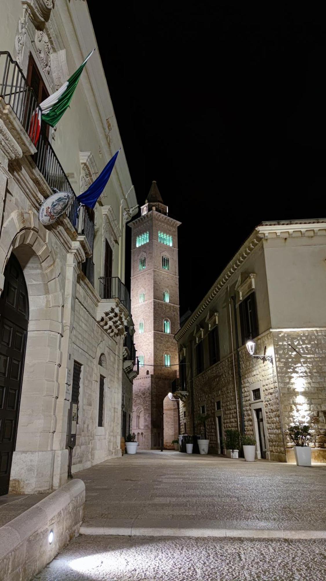 Dolce Terra Mia Apartment Trani Bagian luar foto